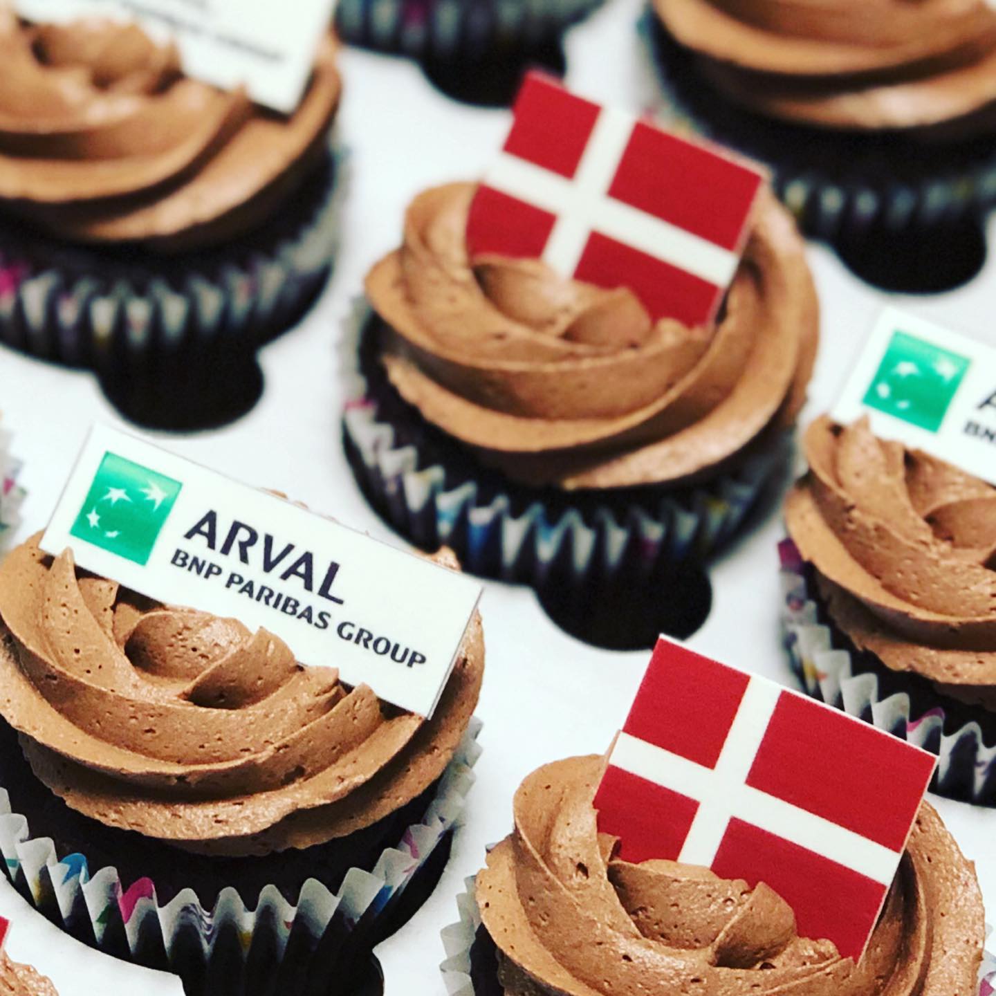 Cupcakes med logo